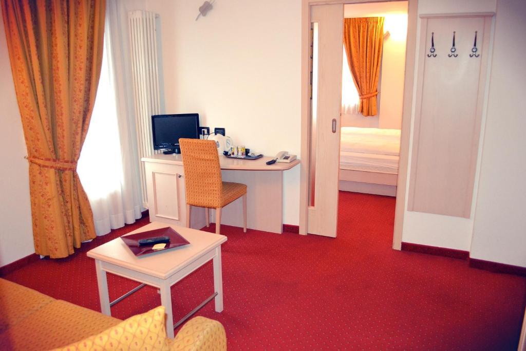 Hotel Piccolo Tibet Ливиньо Стая снимка
